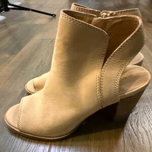 Lucky Brand Women's Tan Peep-Toe Ankle Boots